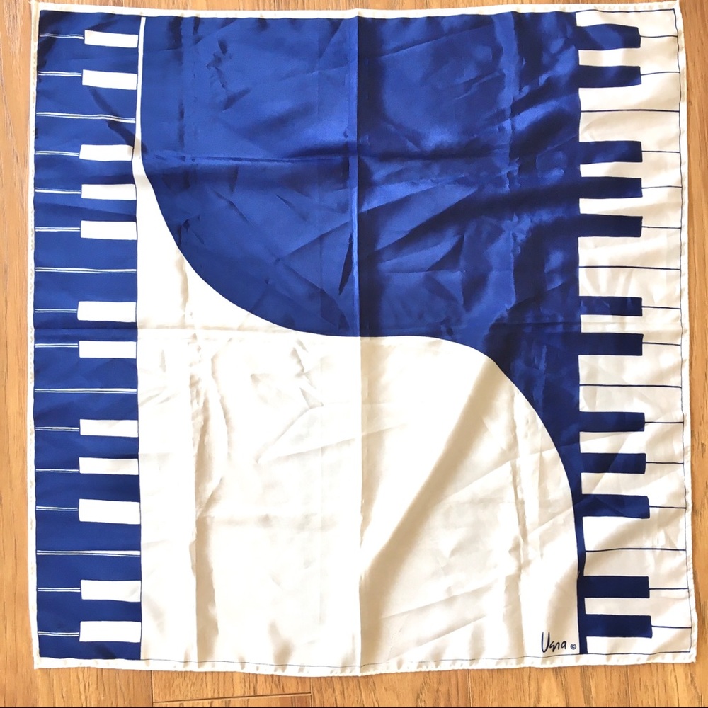 🌹Vera Neumann Scarf square silk